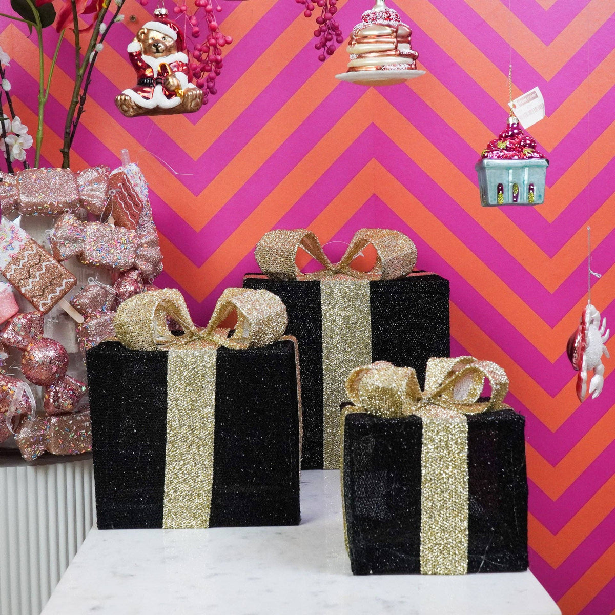 Led Julklapp -Svart/Guld